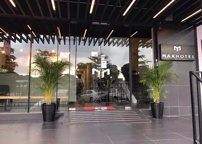 Max Hotel Subang Jaya